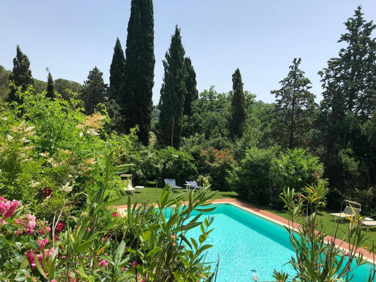 Al Giardino Degli Etruschi Guest House Chiusi Exterior photo